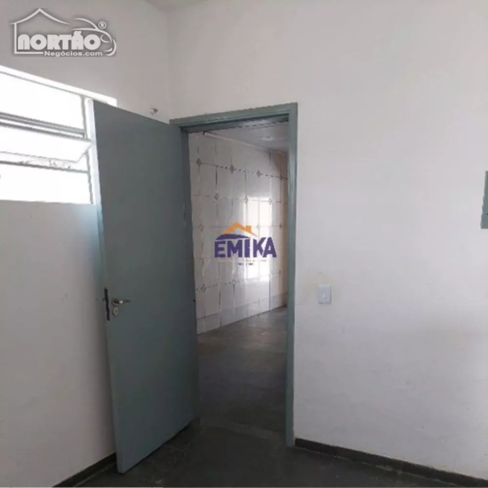 Casa à venda com 2 quartos, 74m² - Foto 8