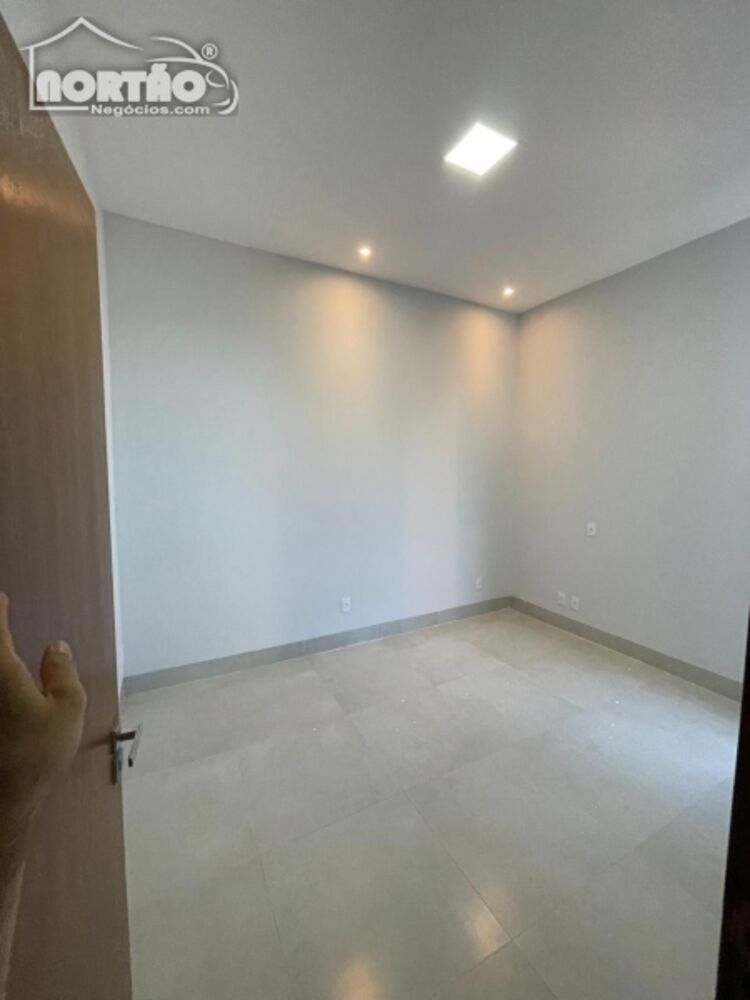 Casa, 4 quartos, 144 m² - Foto 4