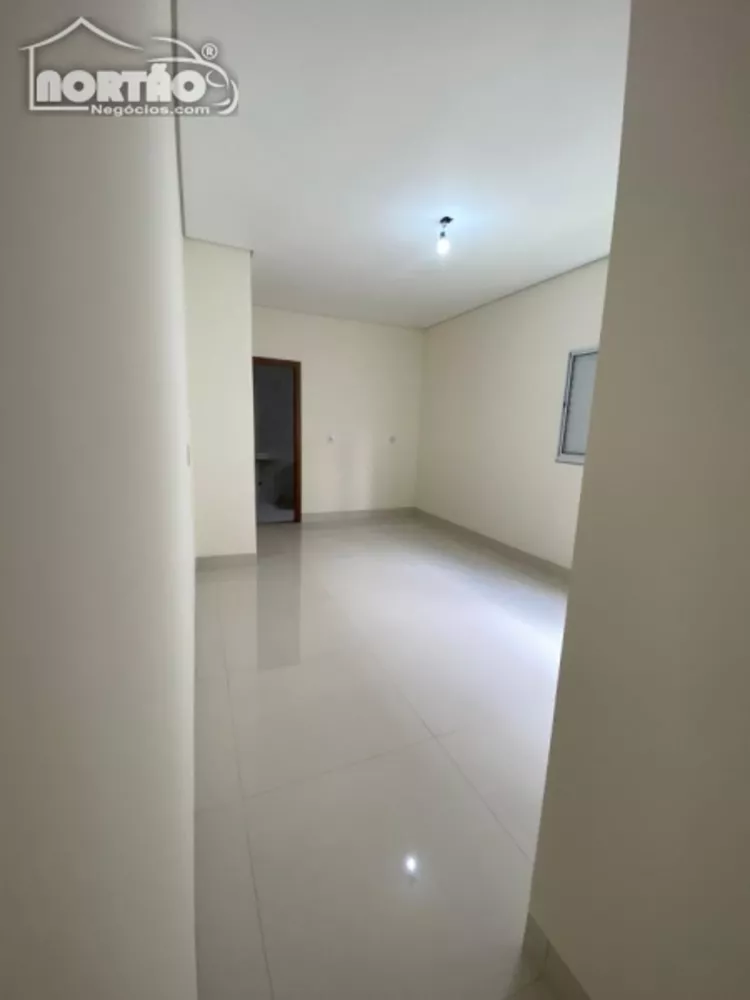 Casa à venda com 3 quartos, 161m² - Foto 6