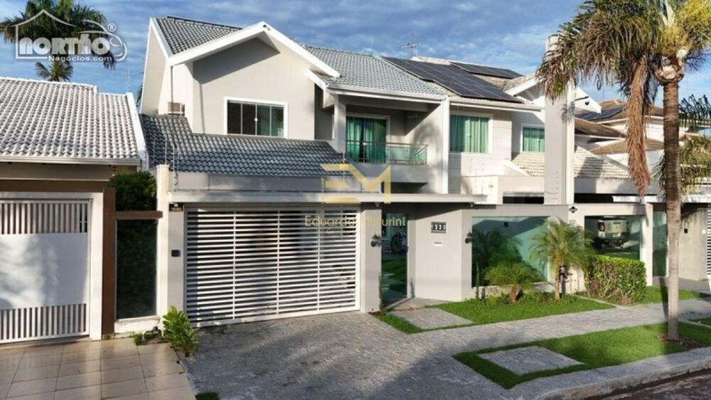 Casa, 3 quartos, 196 m² - Foto 1