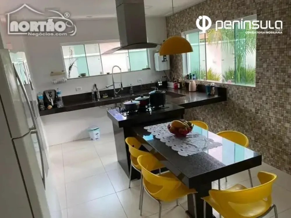 Casa, 5 quartos, 182 m² - Foto 4