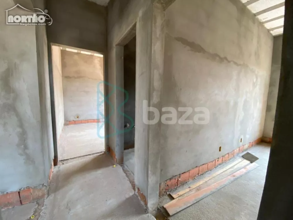 Casa à venda com 4 quartos, 138m² - Foto 5