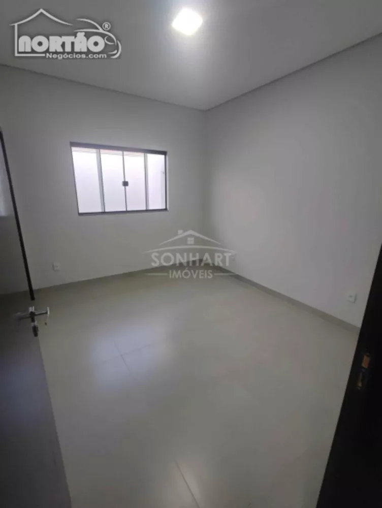 Casa à venda com 3 quartos, 133m² - Foto 4