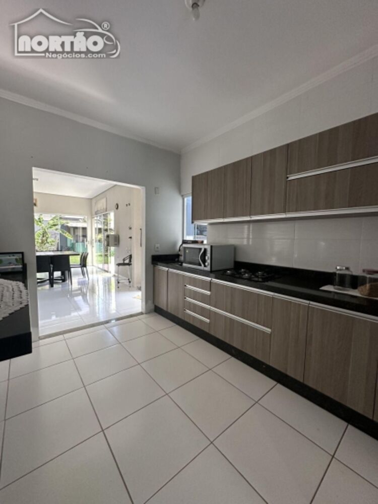 Casa, 4 quartos, 202 m² - Foto 6