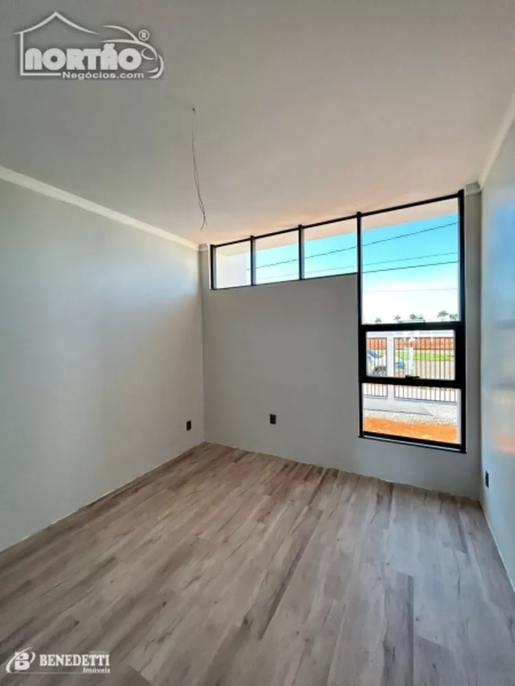 Casa à venda com 3 quartos, 229m² - Foto 6