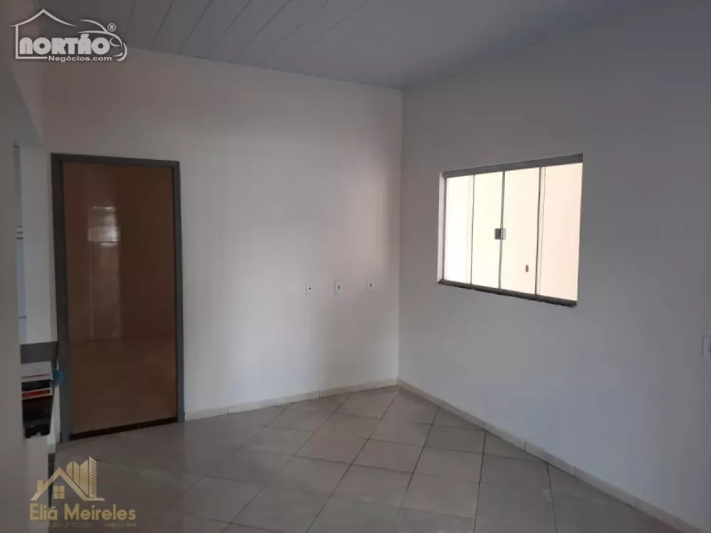 Casa à venda com 3 quartos, 160m² - Foto 3