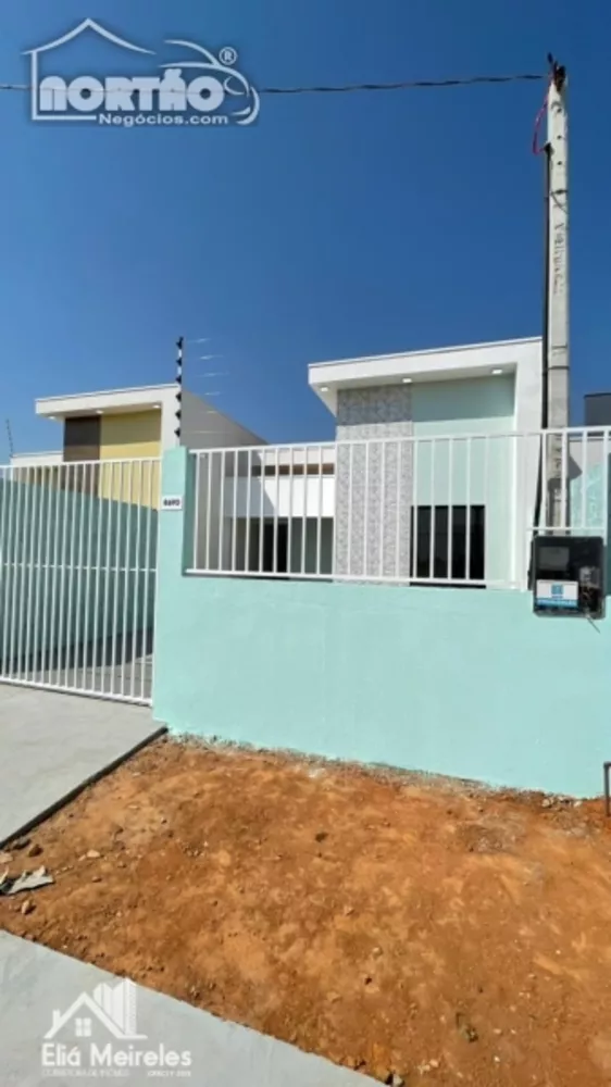 Casa à venda com 3 quartos, 65m² - Foto 4