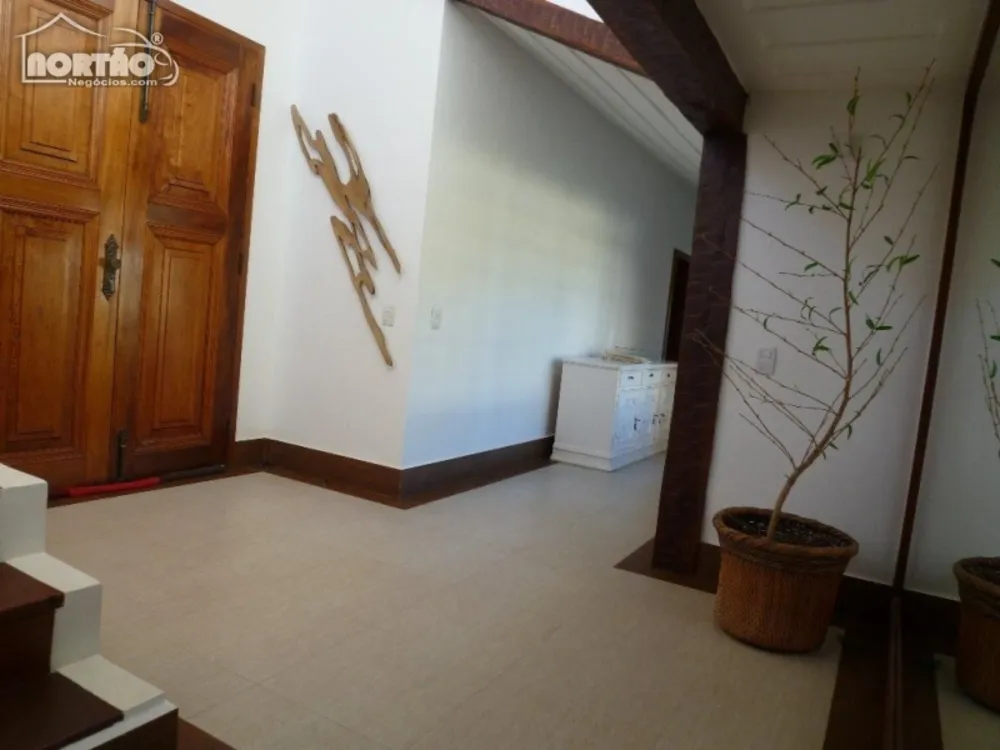 Casa, 7 quartos, 1000 m² - Foto 3