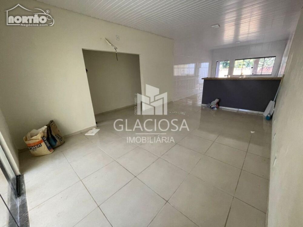 Casa, 4 quartos, 153 m² - Foto 2