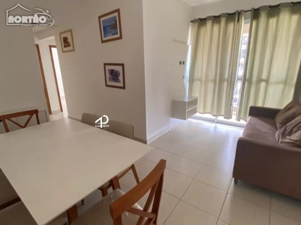 Casa à venda com 3 quartos, 70m² - Foto 3