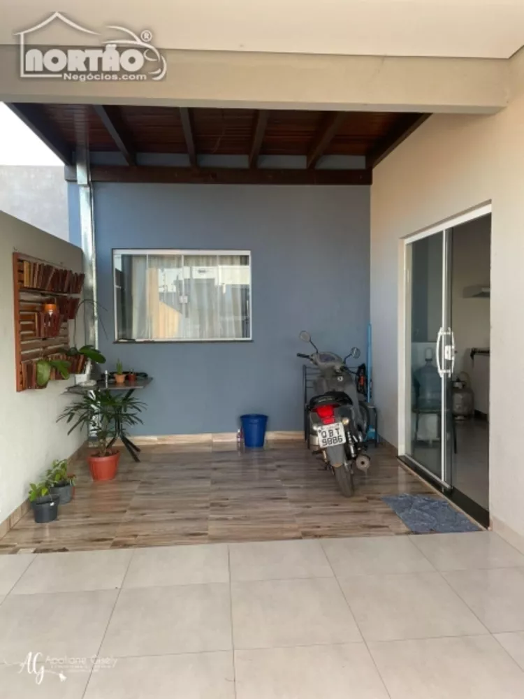 Casa à venda com 4 quartos, 90m² - Foto 6