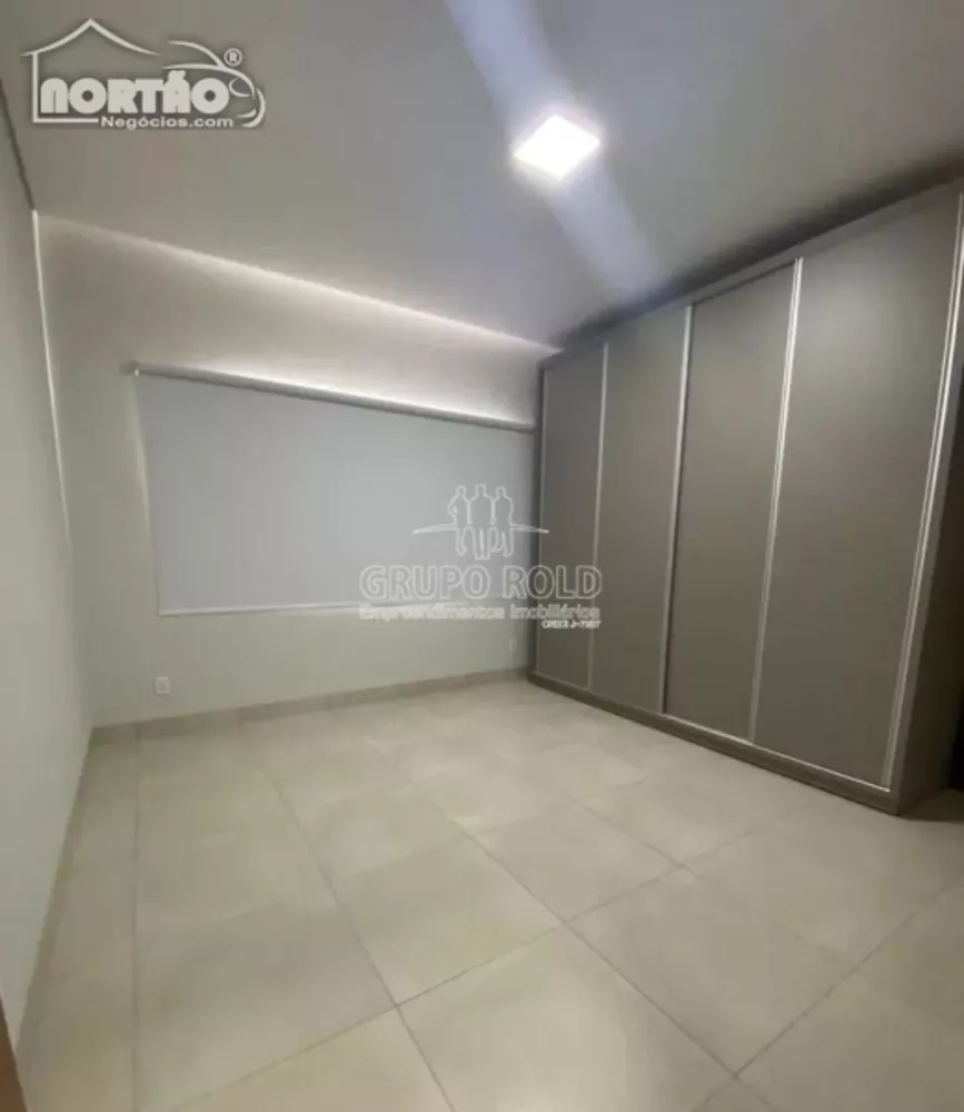 Casa à venda com 3 quartos, 120m² - Foto 4