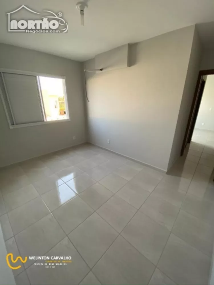 Casa à venda com 3 quartos, 55m² - Foto 4