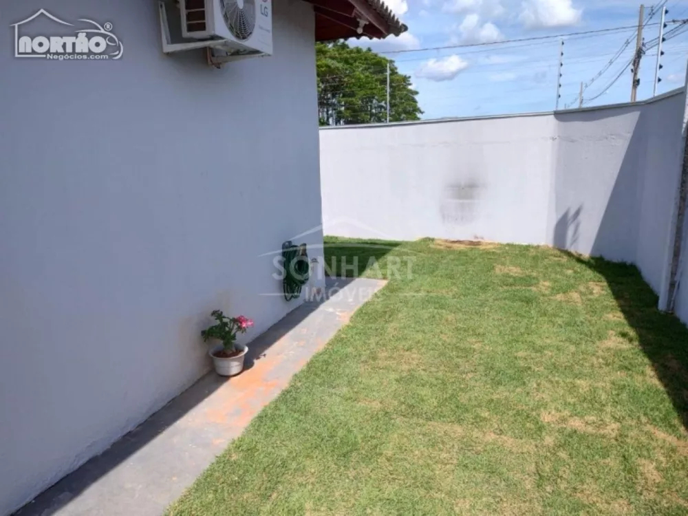 Casa à venda com 3 quartos, 59m² - Foto 10