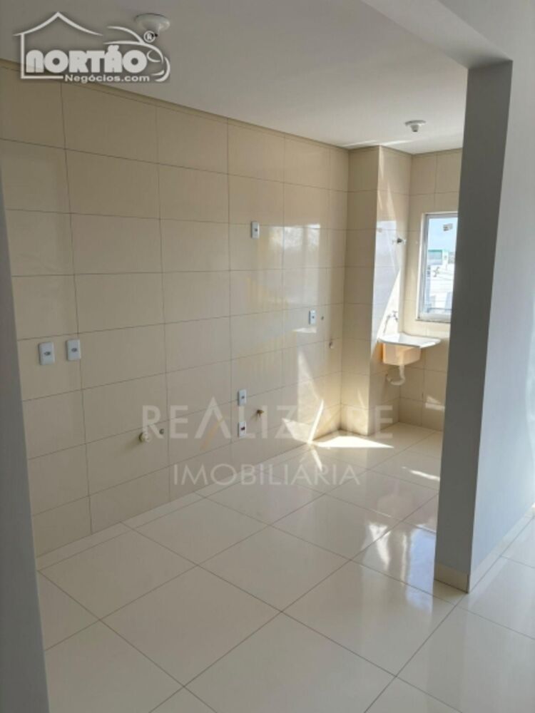 Casa, 3 quartos, 52 m² - Foto 2