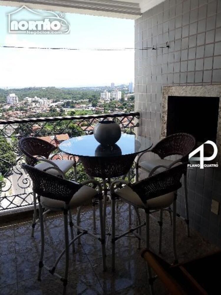 Casa à venda com 2 quartos, 239m² - Foto 3
