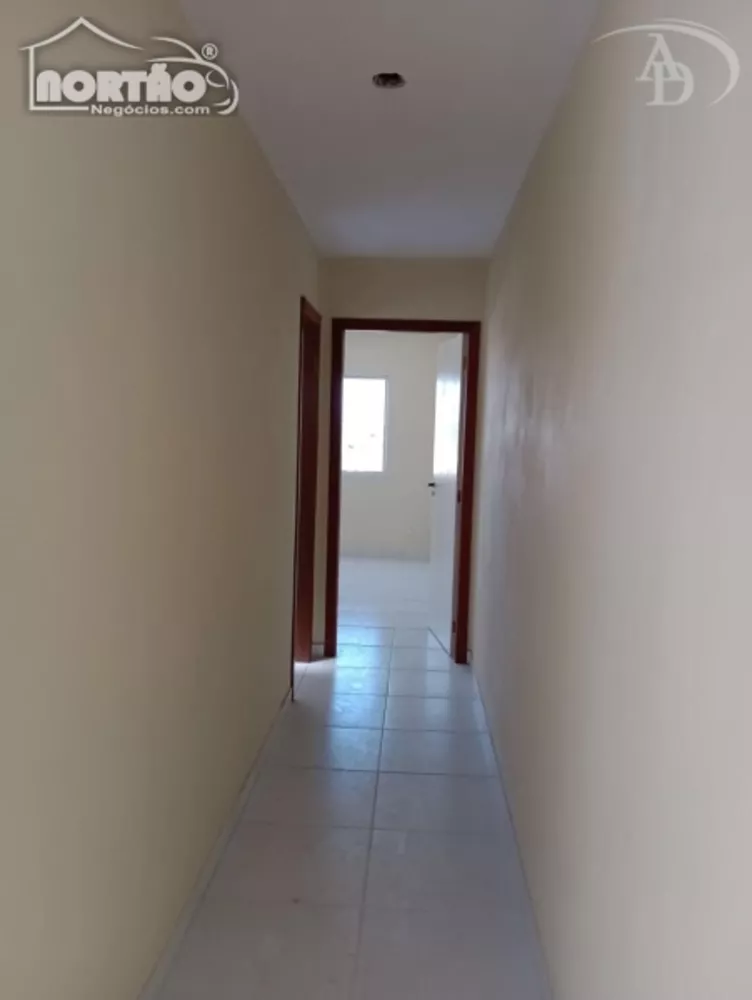 Casa à venda com 2 quartos, 56m² - Foto 2