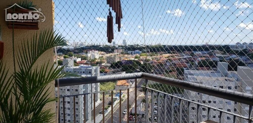 Casa à venda com 2 quartos, 83m² - Foto 2