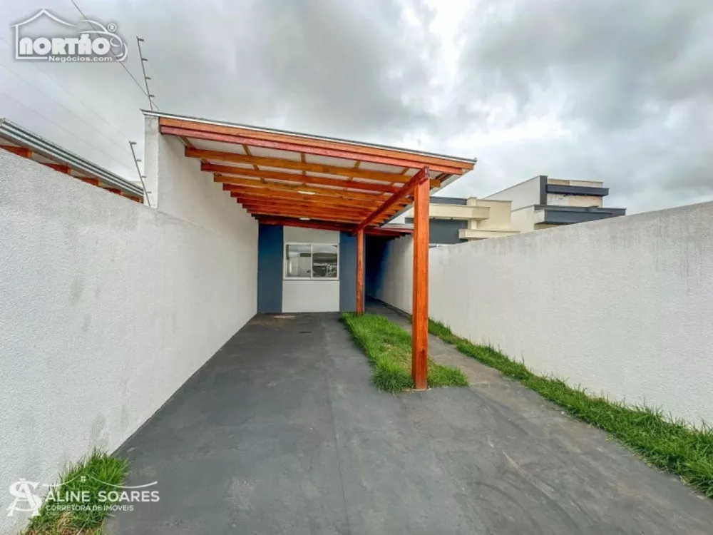 Casa à venda com 2 quartos, 50m² - Foto 1