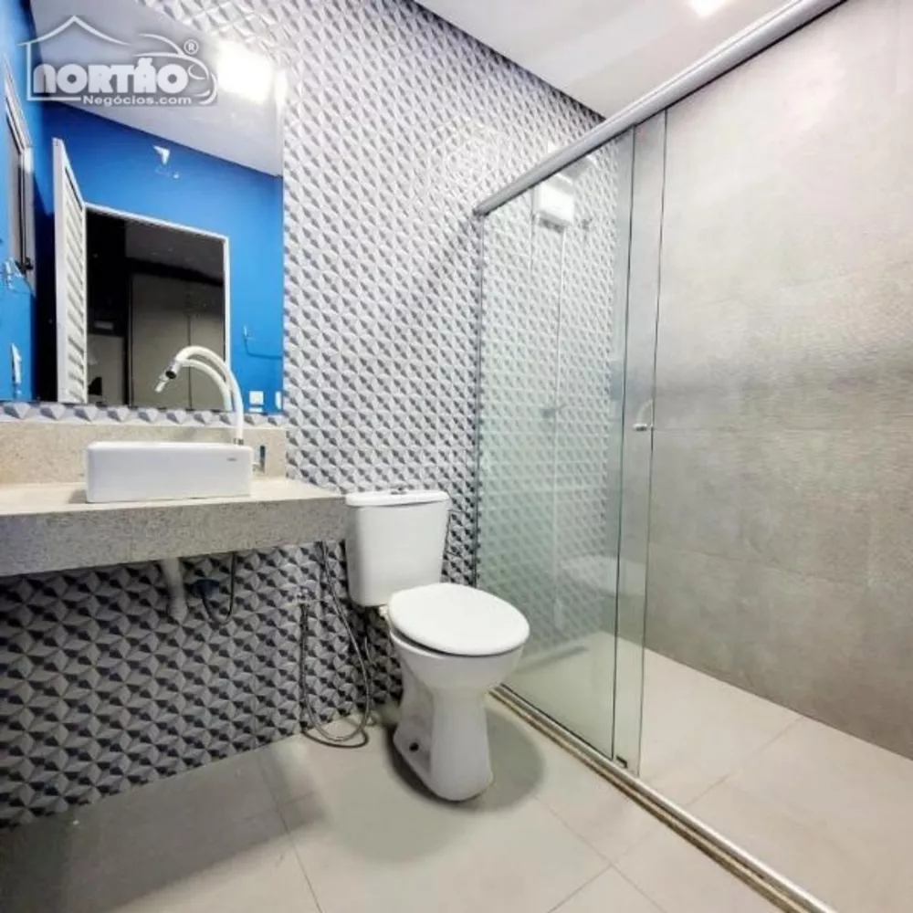 Casa à venda com 3 quartos, 159m² - Foto 2