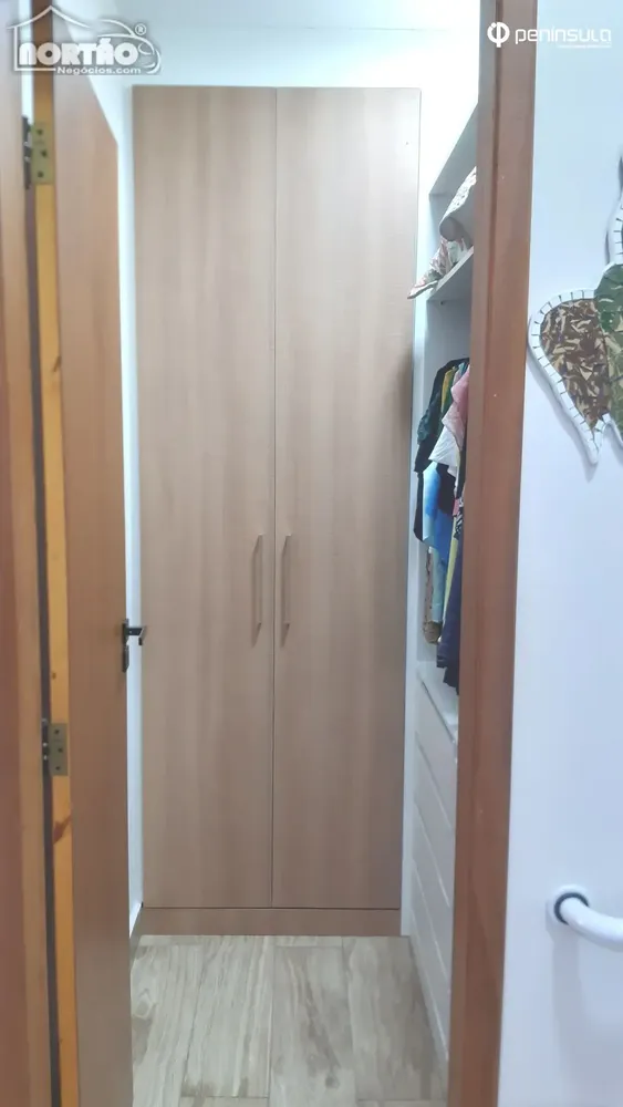 Casa, 7 quartos, 240 m² - Foto 10