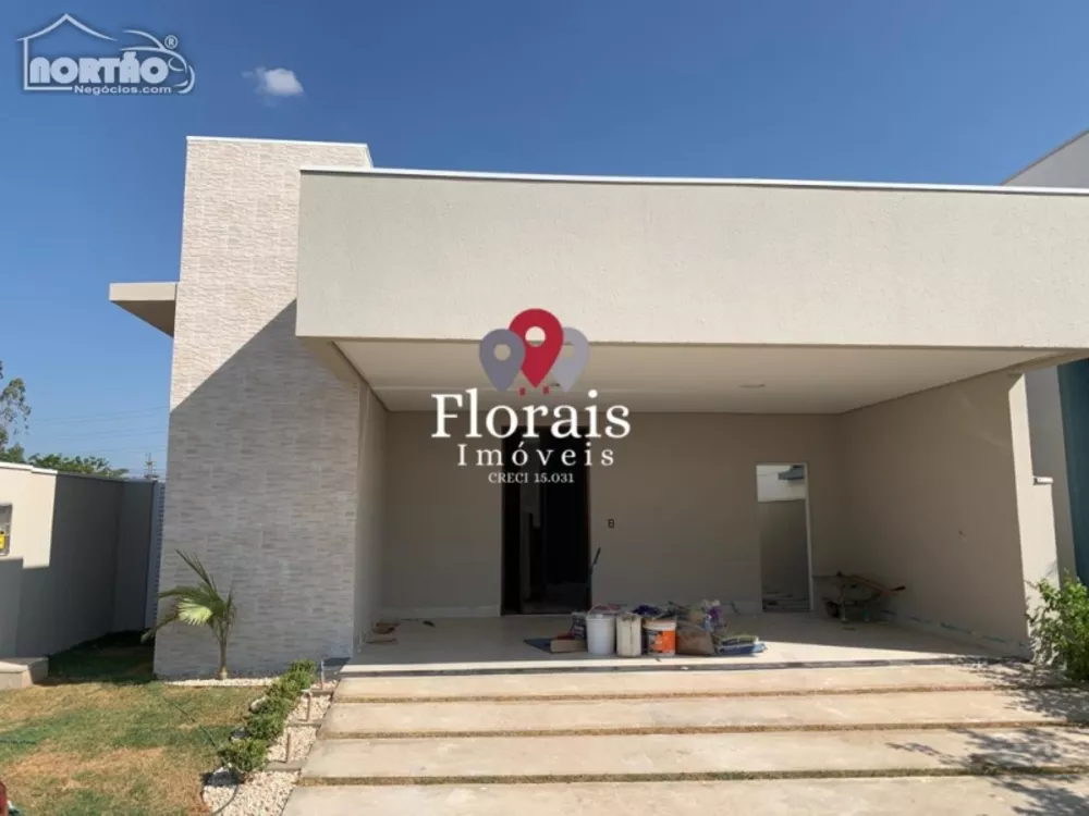 Casa à venda com 3 quartos, 138m² - Foto 2