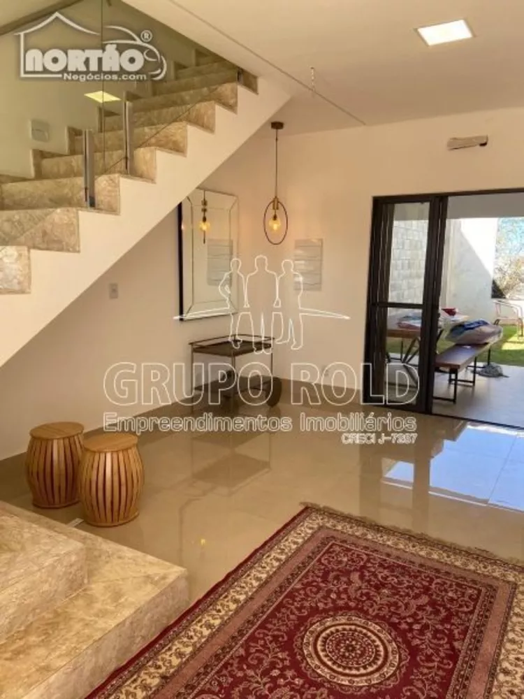 Casa, 3 quartos - Foto 2