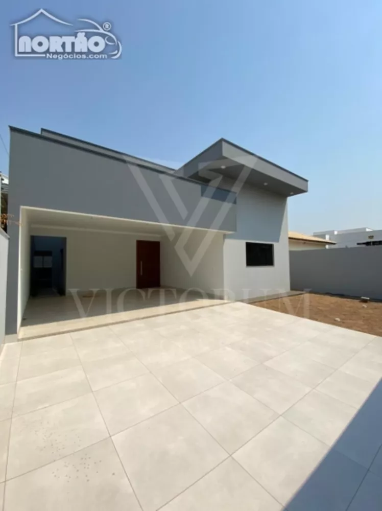 Casa à venda com 3 quartos, 183m² - Foto 2