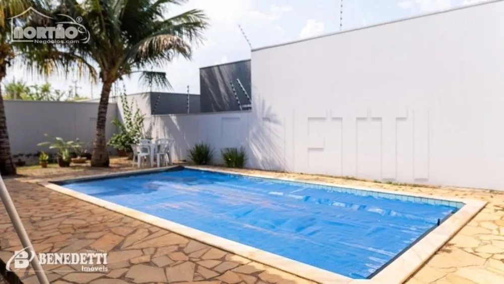 Casa, 3 quartos, 213 m² - Foto 4