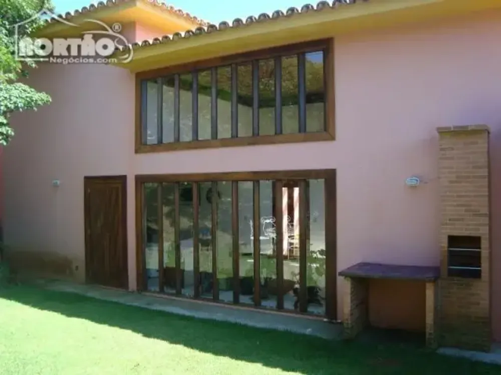 Casa, 9 quartos, 220 m² - Foto 3