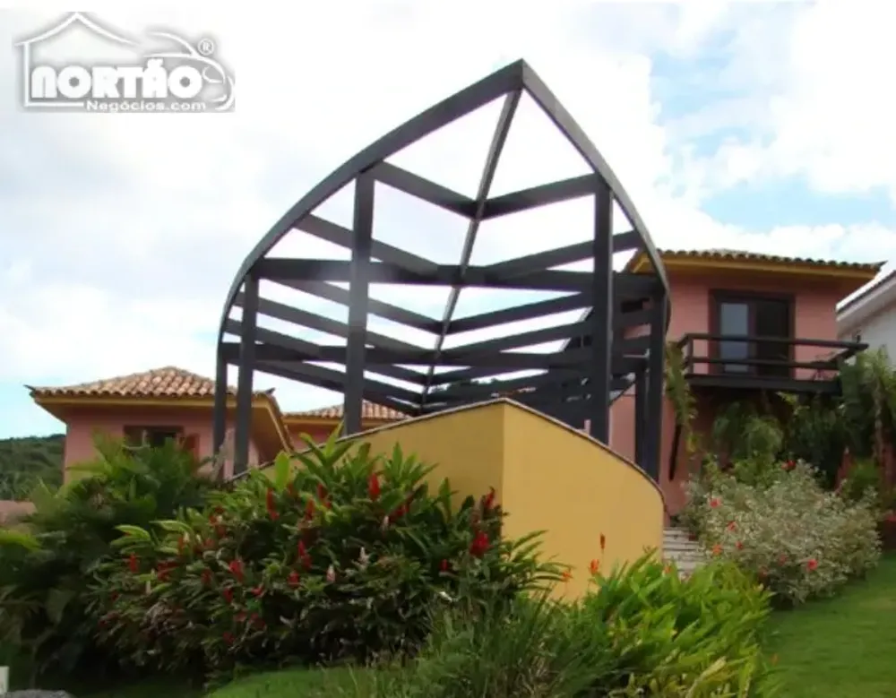 Casa, 9 quartos, 220 m² - Foto 1