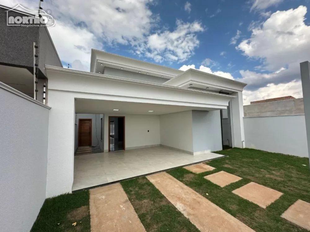 Casa à venda com 3 quartos, 137m² - Foto 3