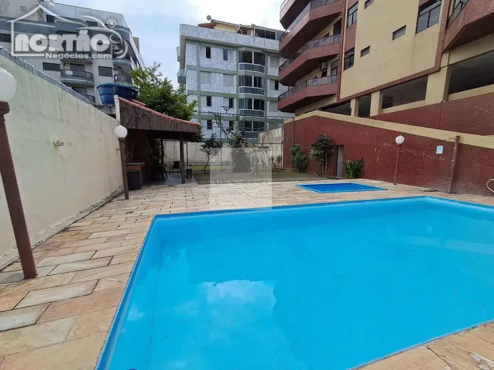 Casa, 3 quartos, 275 m² - Foto 1