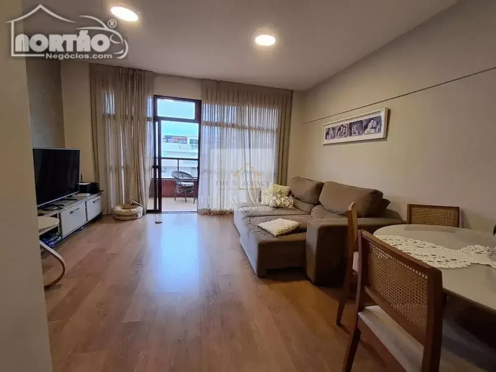 Casa, 3 quartos, 275 m² - Foto 9