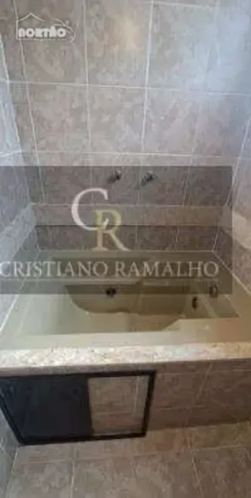 Casa, 6 quartos, 206 m² - Foto 10