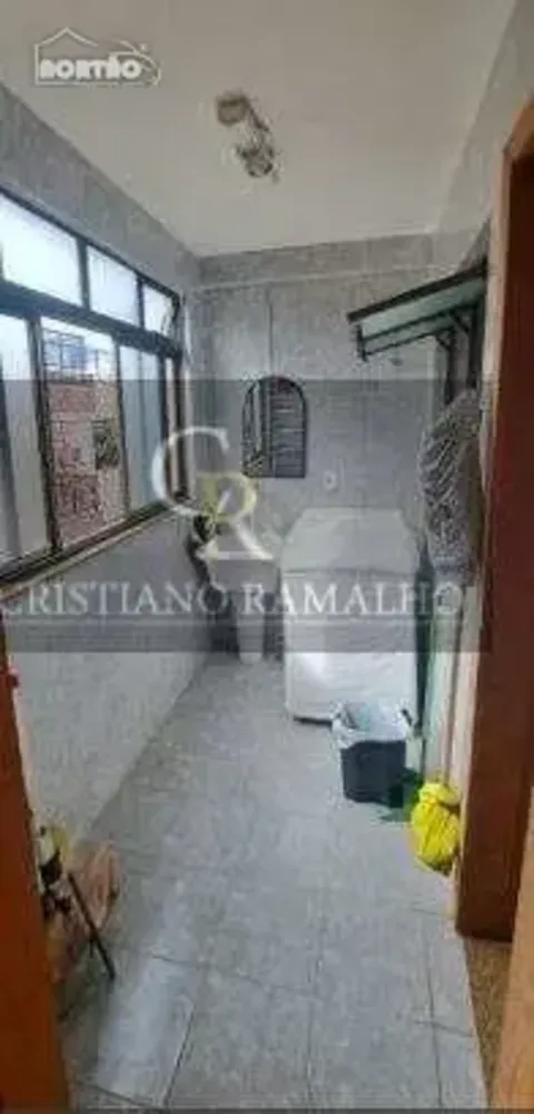 Casa, 6 quartos, 206 m² - Foto 4