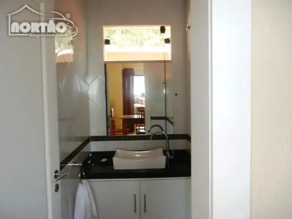 Casa, 4 quartos, 200 m² - Foto 3