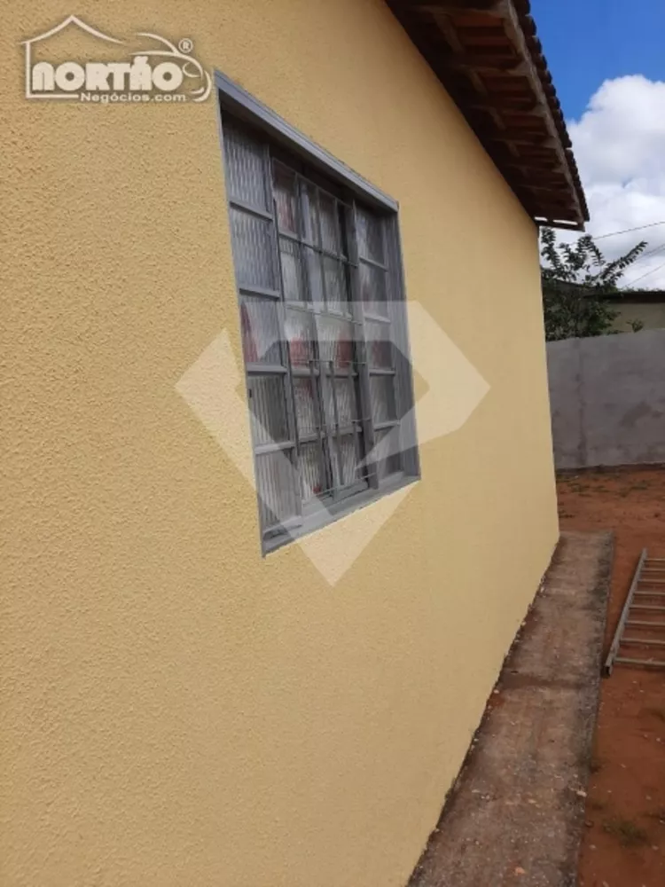 Casa à venda com 3 quartos - Foto 4