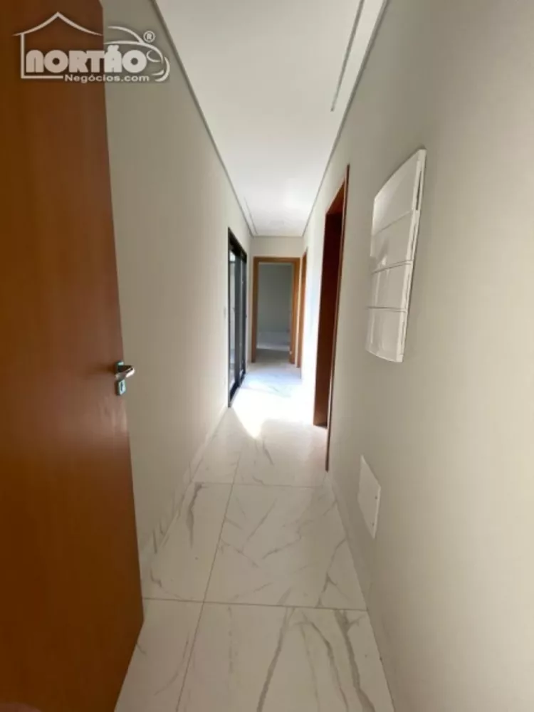 Casa à venda com 3 quartos, 145m² - Foto 7