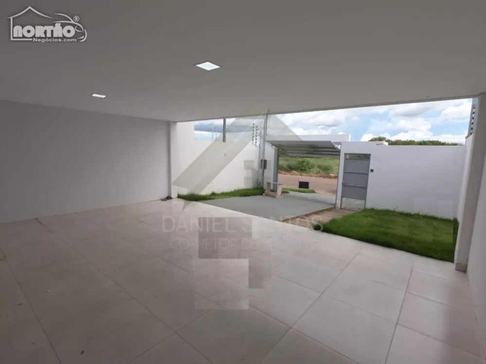 Casa à venda com 3 quartos, 152m² - Foto 4