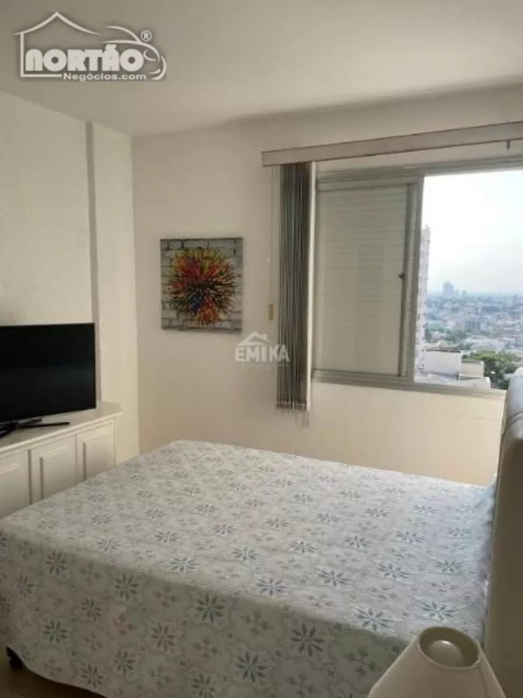 Casa à venda com 2 quartos, 217m² - Foto 8