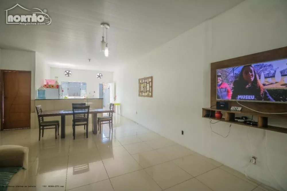 Casa à venda com 2 quartos, 160m² - Foto 4