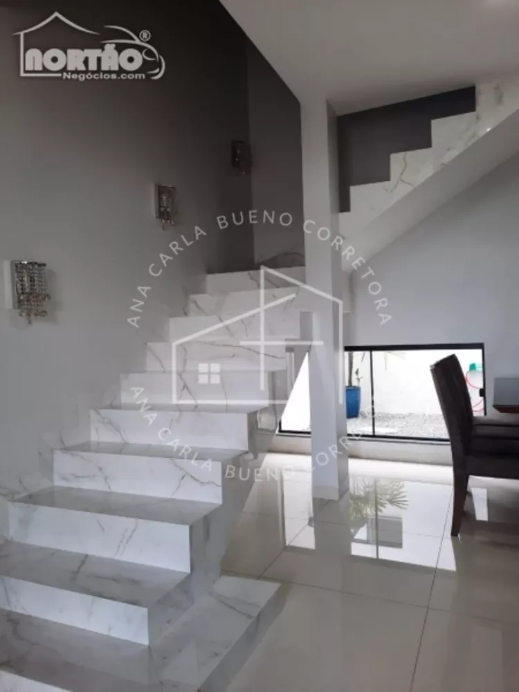 Casa à venda com 4 quartos, 180m² - Foto 6