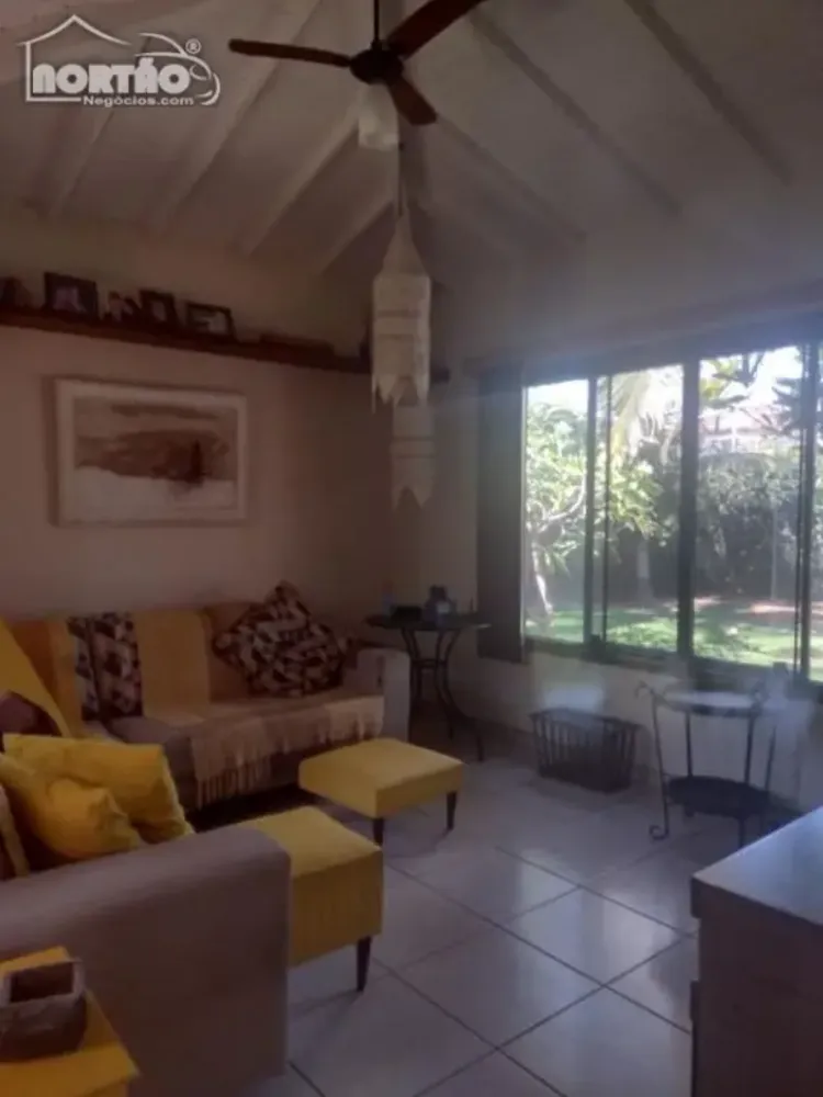 Casa, 6 quartos, 270 m² - Foto 3