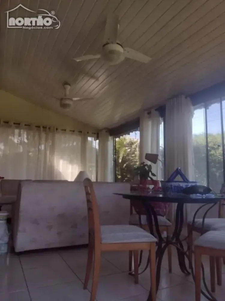 Casa, 6 quartos, 270 m² - Foto 4