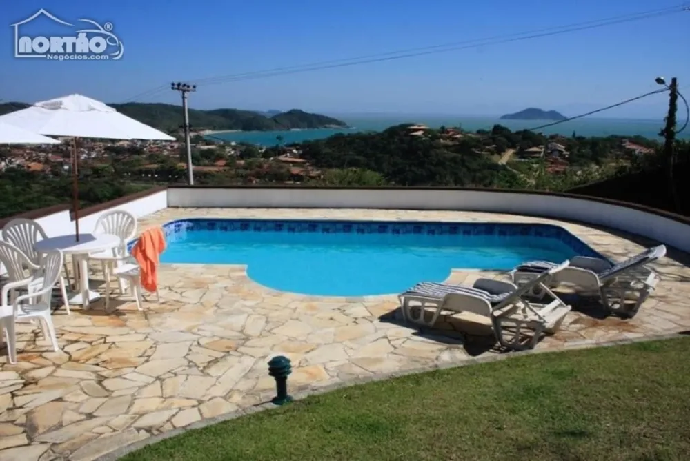 Casa, 8 quartos, 1800 m² - Foto 2