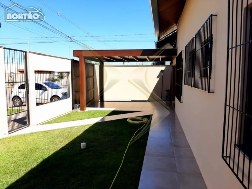 Casa à venda com 3 quartos, 160m² - Foto 3