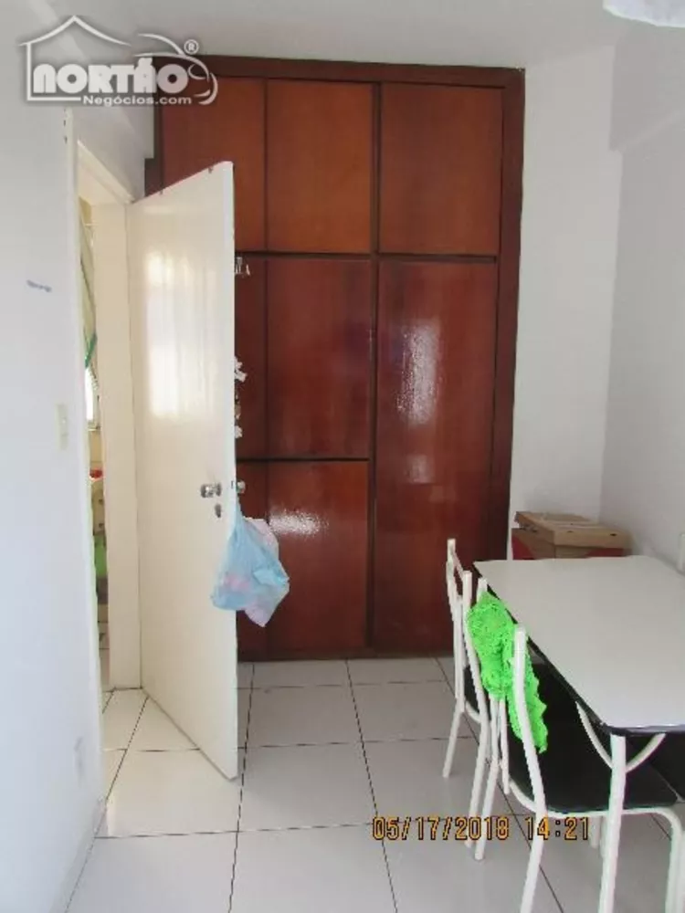 Casa à venda com 4 quartos, 213m² - Foto 4