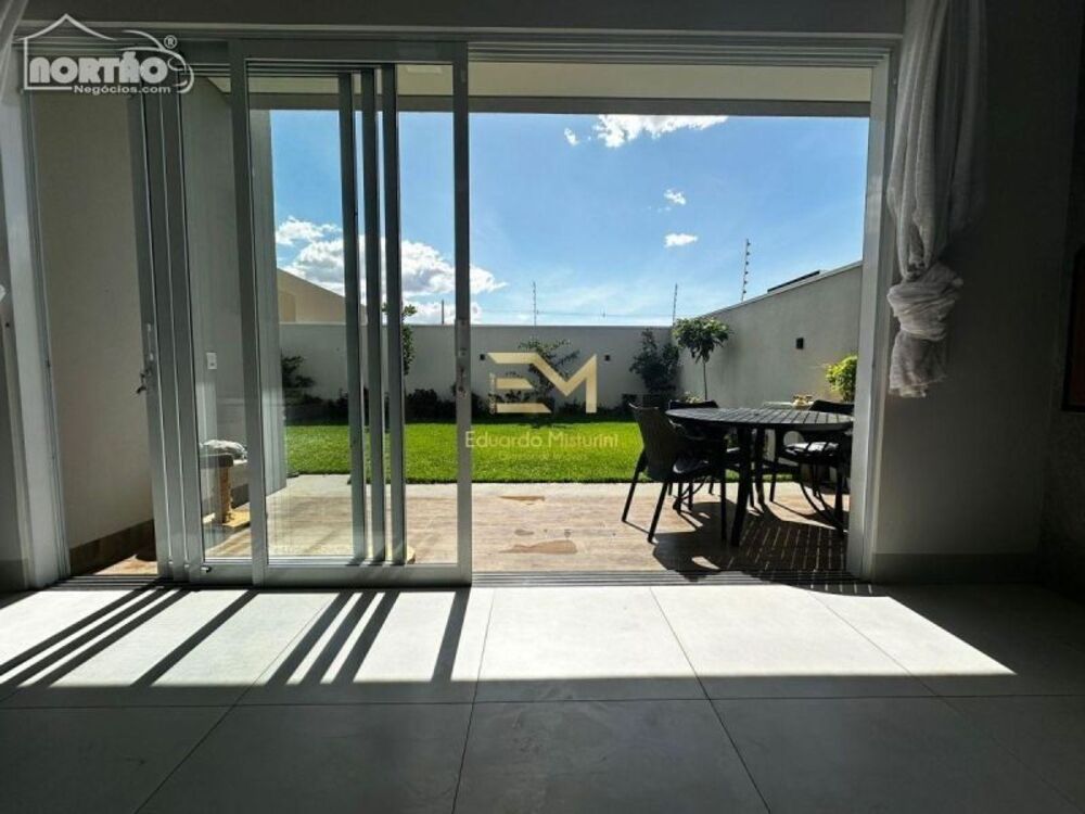 Casa, 3 quartos, 168 m² - Foto 9