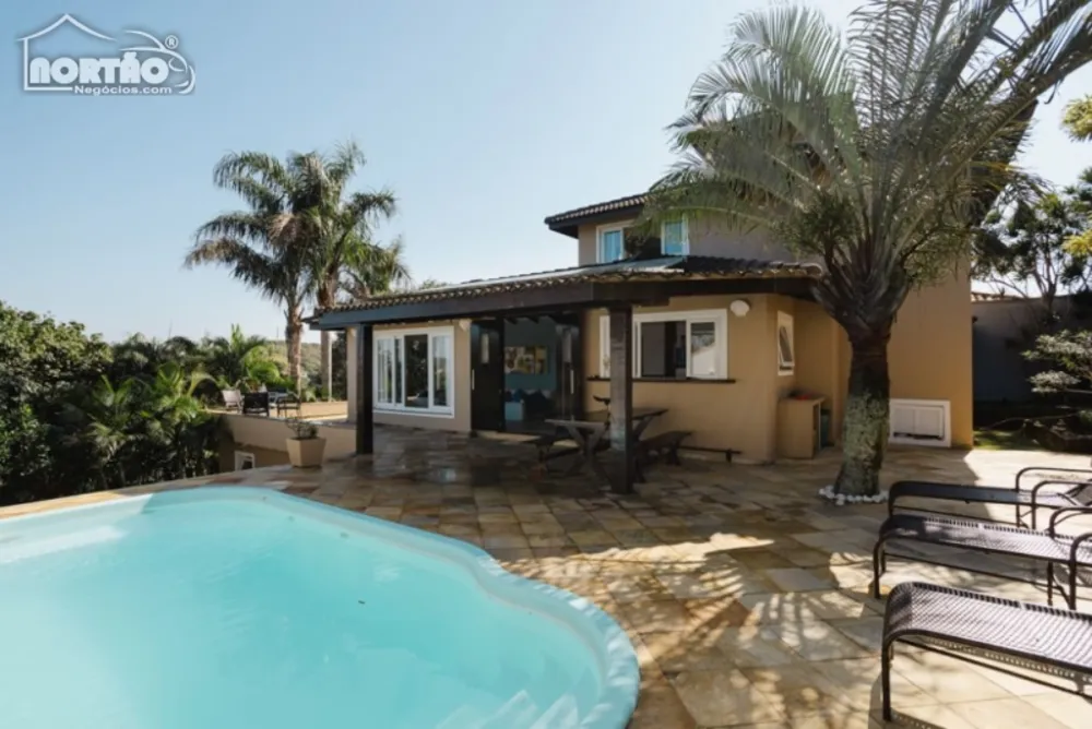 Casa, 6 quartos, 400 m² - Foto 1